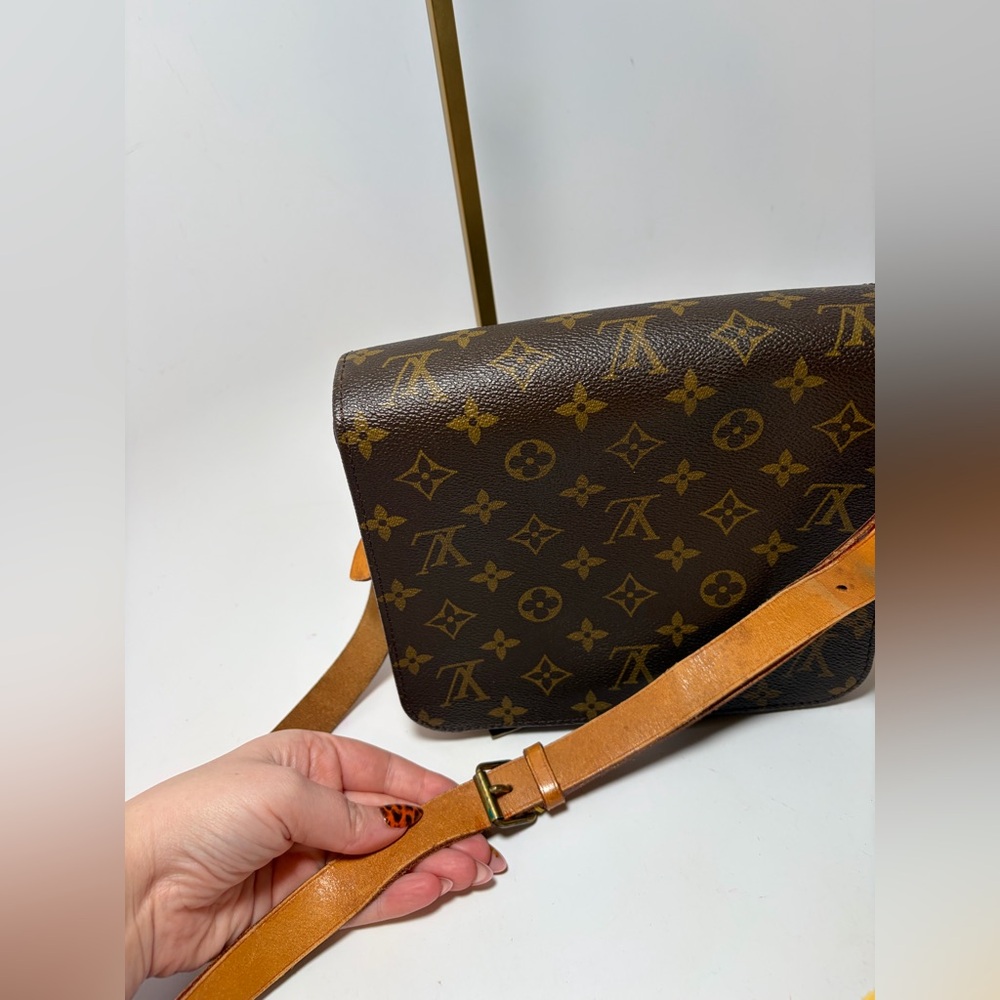 Louis Vuitton Cartouchière MM Monogram Crossbody/Shoulder Bag - Picture 12 of 16